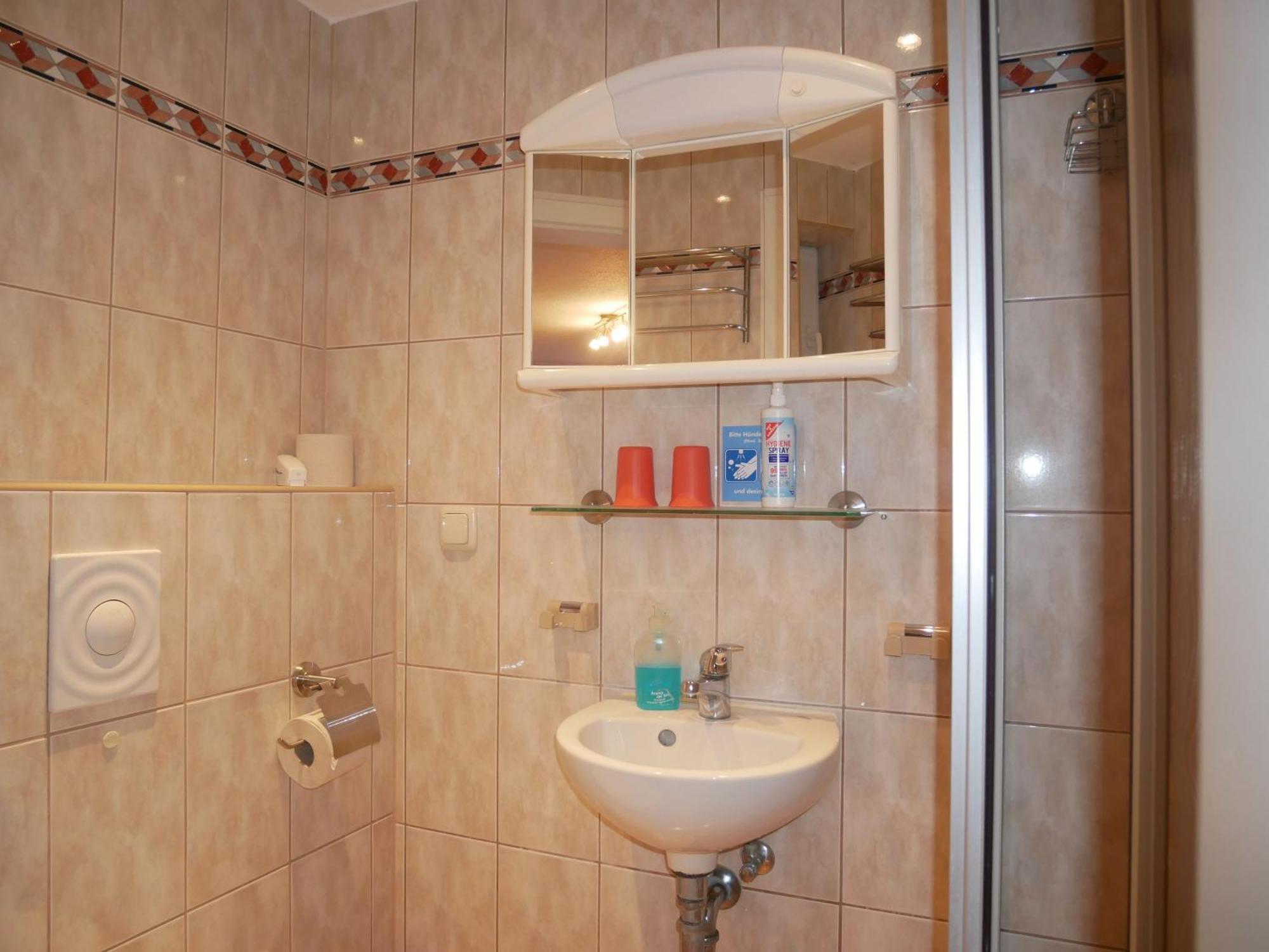 2 Ferienzimmer Inkl Fr & 1 Bungalow, Wlan, Garten, Grill Zinnowitz Luaran gambar