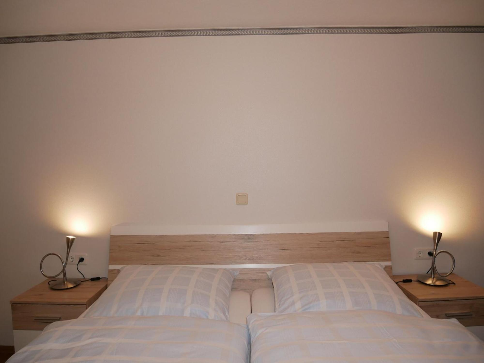 2 Ferienzimmer Inkl Fr & 1 Bungalow, Wlan, Garten, Grill Zinnowitz Luaran gambar