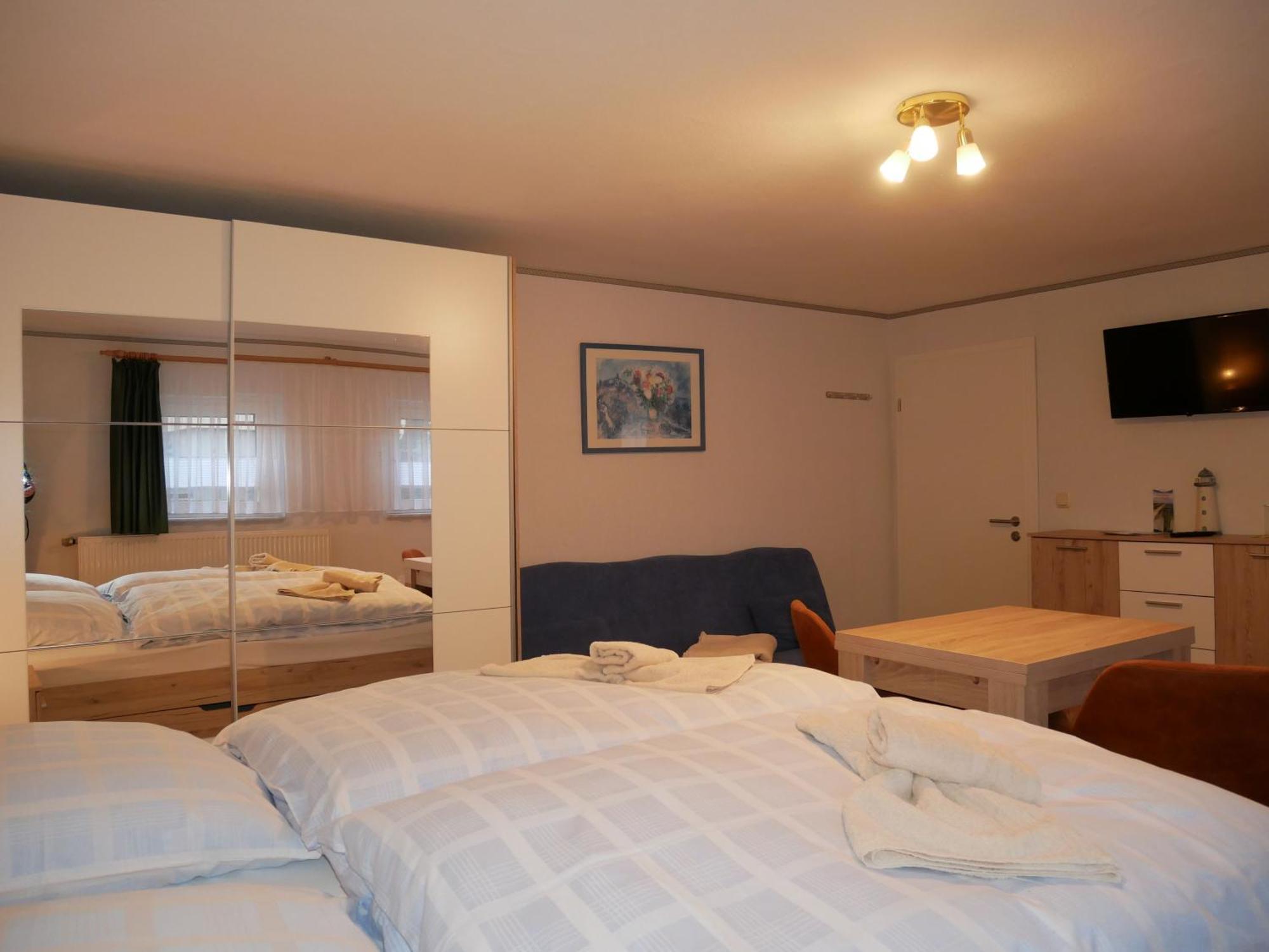 2 Ferienzimmer Inkl Fr & 1 Bungalow, Wlan, Garten, Grill Zinnowitz Luaran gambar